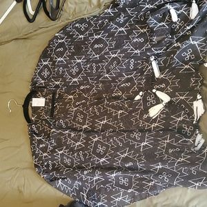 Aztec detail shawl with tassel detail